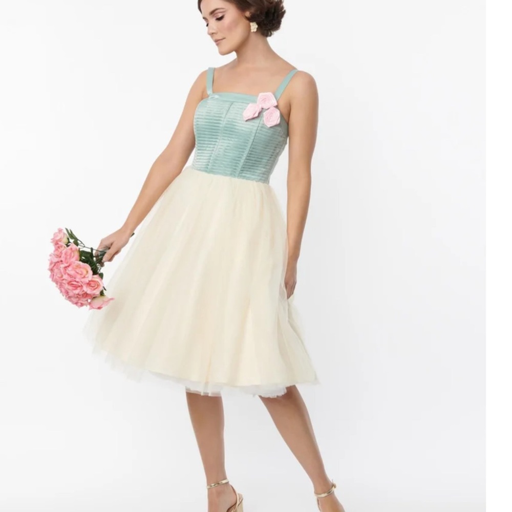 Unique Vintage Mint and Cream Midi Dress